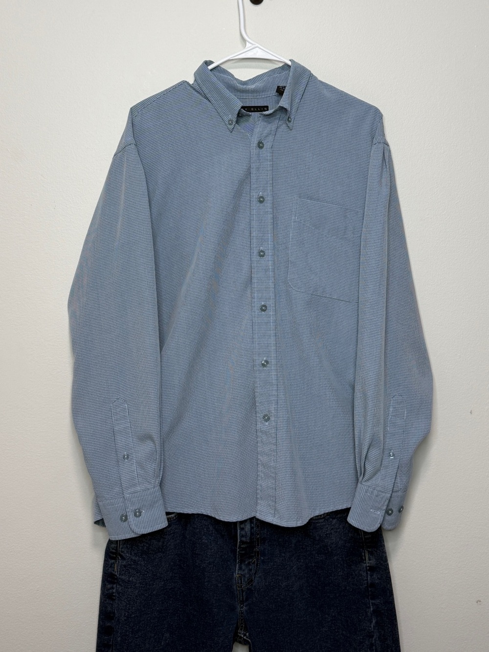 Perry Ellis Men's Button-Down Dress Shirt in Light Blue
